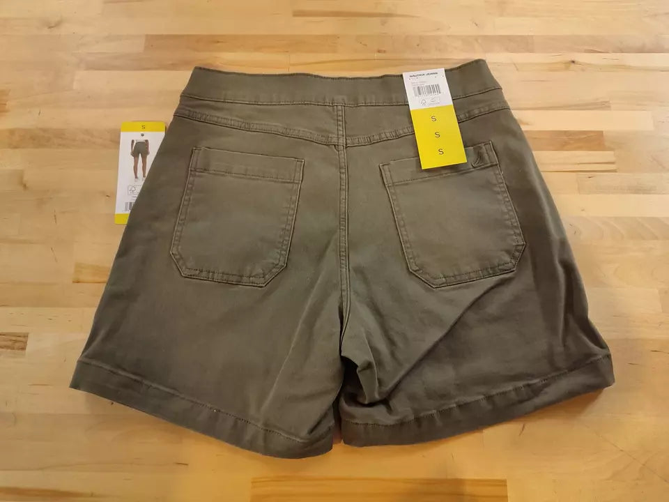 Nautica Women's Beige Chino Stretch Pull-On Shorts with Pockets