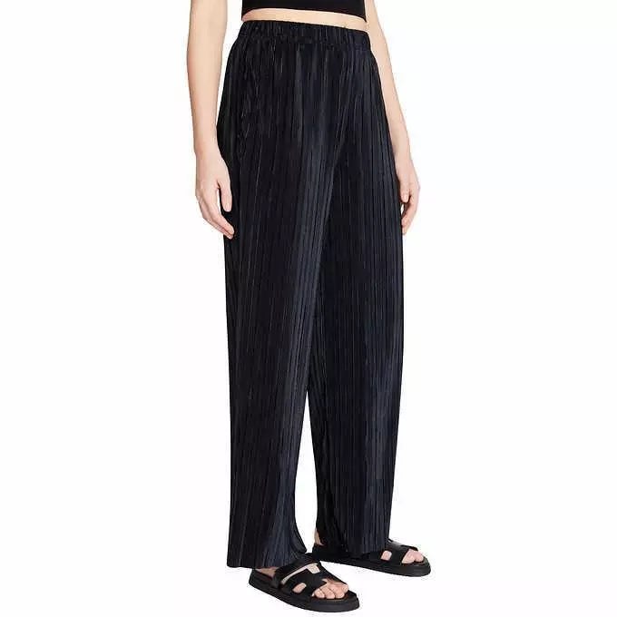 Steve Madden Women's Black Plisse Wide-Leg Pants with Elastic Waist and Pockets