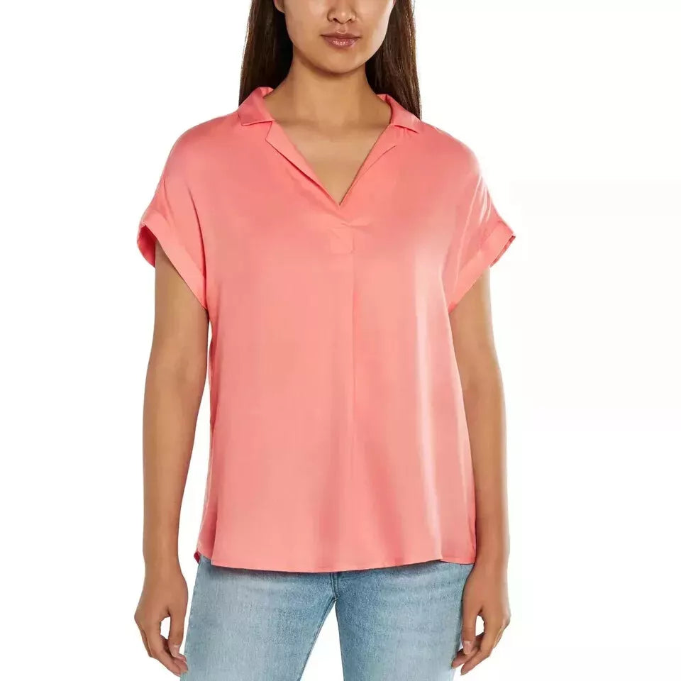 GAP Women’s V-Neck Short Sleeve Blouse – Stylish and Comfortable Casual Wear