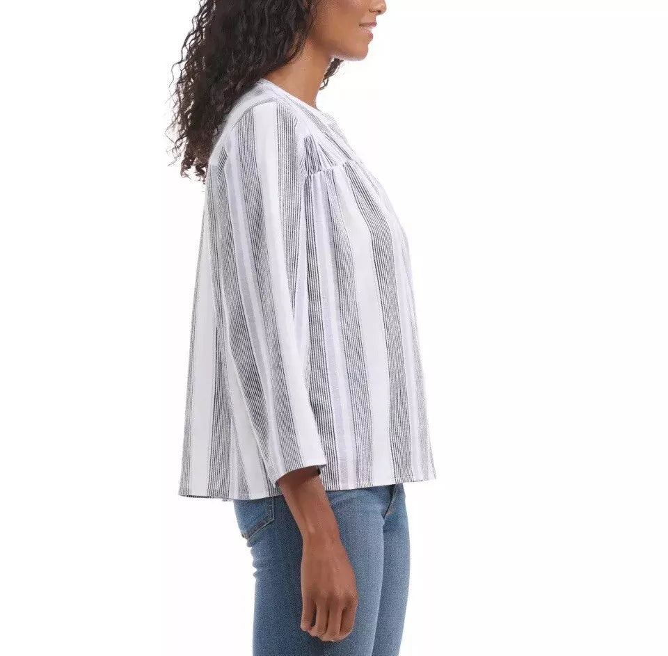 Elegant Splendid Ladies' V-Neck Blouse - Loose Fit, Lightweight Rayon Blend